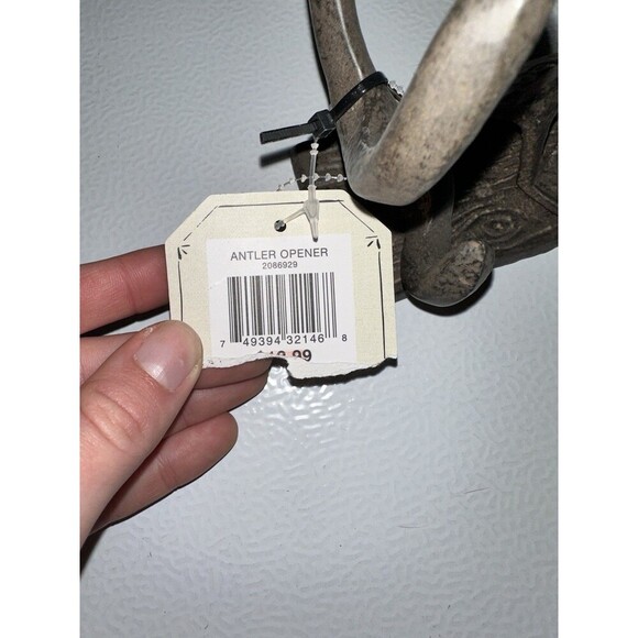 NWT Red Shed Wall Hanging Antler Style Bottle Opener 2 Nail Hangers - Picture 3 of 4